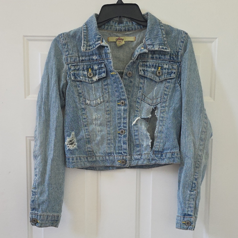 Moe Clothing Light Blue Distressed Jean Jacket